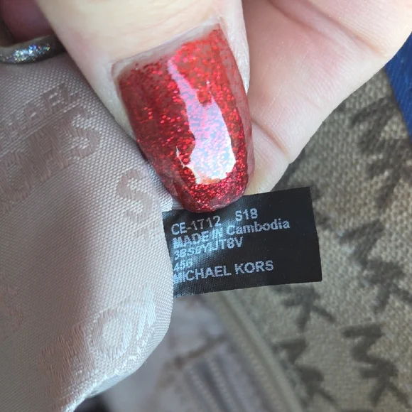 Michael Kors Signature Tote in Blue and Tan - Picture 16 of 16